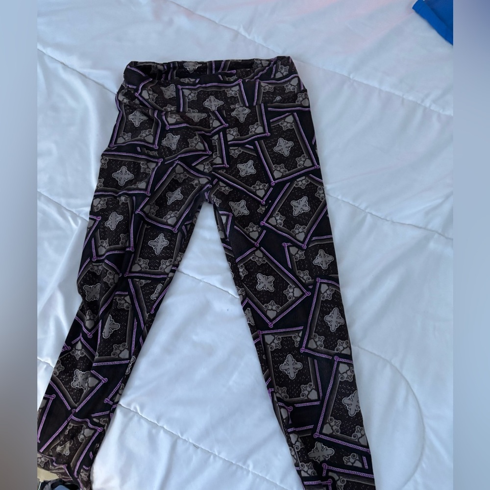 Very soft leggings